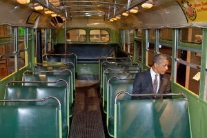 Ο Obama, η απόδοση τιμής στην Rosa Parks και η Ποίηση σε μία φωτογραφία… - Φωτογραφία 1