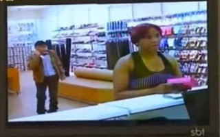 Ένας δολοφόνος στο κατάστημα... [Video] - Φωτογραφία 1
