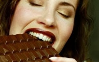 Υγεία: Γιατί κάποιοι δε μπορούν να αντισταθούν στη σοκολάτα - Φωτογραφία 1