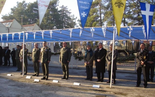 Διπλή γιορτή για το 303 Προκεχωρημένο Εργοστάσιο Βάσεως παρουσία του Δκτου της 1ης ΣΤΡΑΤΙΑΣ (πλήρες φωτορεπορτάζ) - Φωτογραφία 18