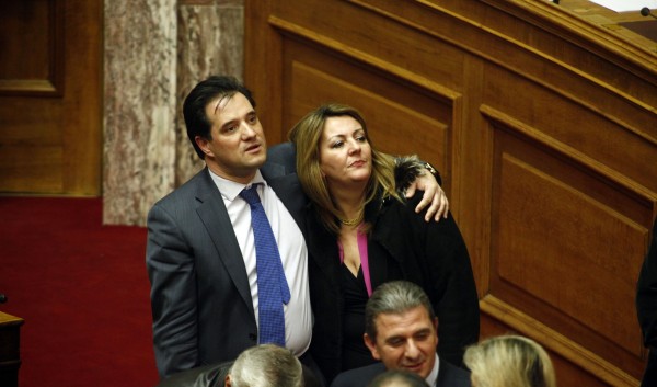 Στιγμιότυπα από τη Βουλή που αξίζει να δείτε! ΦΩΤΟΡΕΠΟΡΤΑΖ - Φωτογραφία 11