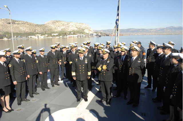 Επίσκεψη του Αρχηγού ΓΕΝ στo Αρχηγείο Στόλου και στο Ναύσταθμο Σαλαμίνας - Φωτογραφία 6