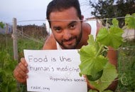 Αυτός είναι ο Έλληνας νεαρός επιστήμονας που κατάφερε να θησαυρίσει μαζεύοντας άγρια χόρτα από το βουνό!!! - Φωτογραφία 1
