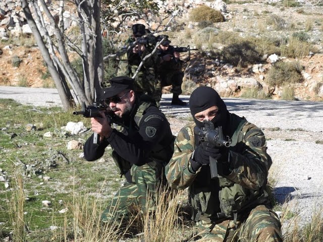 Ξεκίνημα σχολείου tactical της Μονάδες Εφέδρων καταδρομών Μ.Ε.Κ. - Φωτογραφία 15