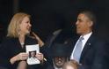 Ο Ομπάμα φλερτάρει και η Μισέλ τον αγριοκοιτάζει - To βλέμμα που σκοτώνει - Φωτογραφία 1