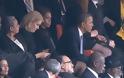 Όταν ο Ομπάμα γίνεται πολύ μικρός μπροστά στη σύζυγό του ... - Φωτογραφία 11