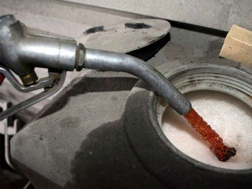 Ο Τζορτζ Σόρος κάνει δωρεά πετρέλαιο θέρμανσης στα σχολεία της Νάουσας, αλλά οι γονείς δεν τη δέχονται - Φωτογραφία 1