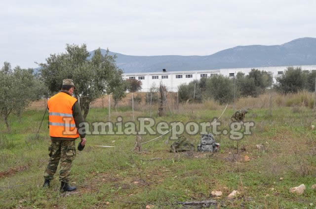 Λαμία: Δείτε βίντεο και φώτο από την εξουδετέρωση βλήματος του Β΄ παγκοσμίου πολέμου - Φωτογραφία 4