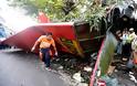Λεωφορείο έπεσε από ανισόπεδο κόμβο στις Φιλιππίνες - Φωτογραφία 2