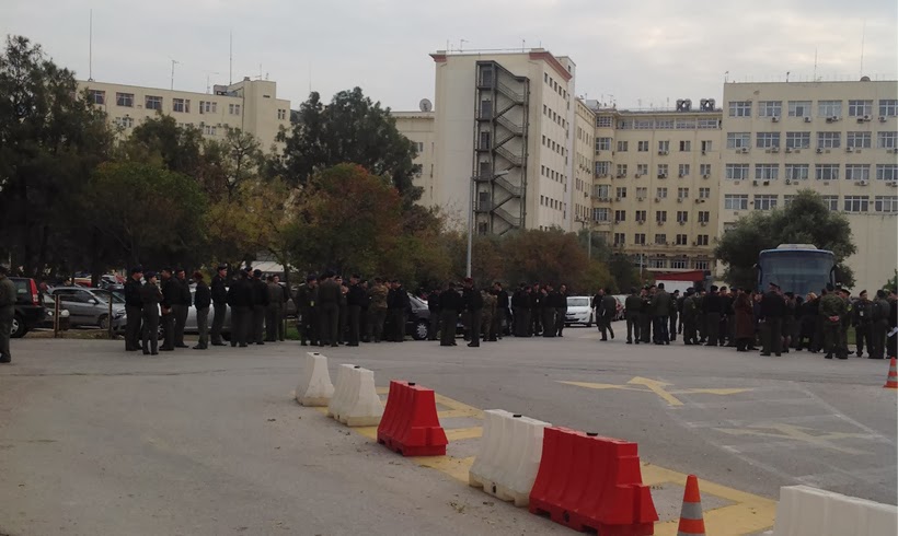 Άδειασε το Πεντάγωνο λόγω «σεισμού» (φωτό) - Φωτογραφία 2