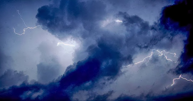 60 φωτογραφίες από καταιγίδες που μαγεύουν! - Φωτογραφία 22