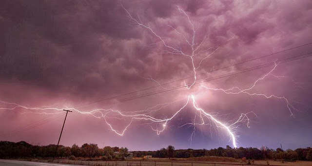 60 φωτογραφίες από καταιγίδες που μαγεύουν! - Φωτογραφία 36