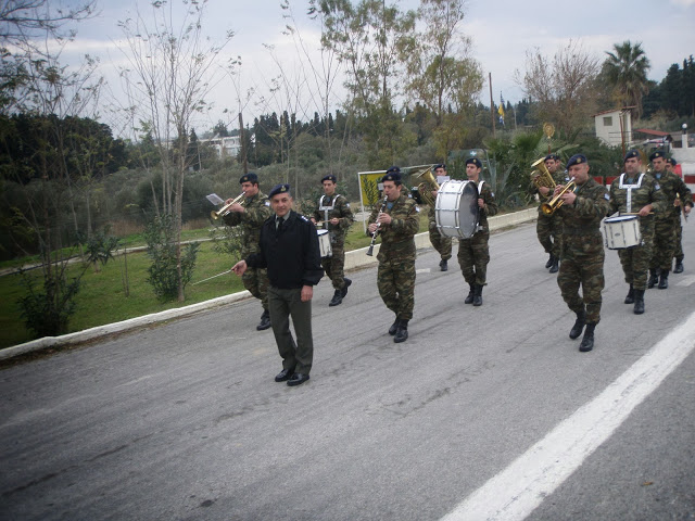 Με επίδοση ξιφών ολοκληρώθηκε ο διήμερος εορτασμός στο 282 Μ/Κ ΤΕ της ΚΩ (Φωτορεπορτάζ) - Φωτογραφία 19