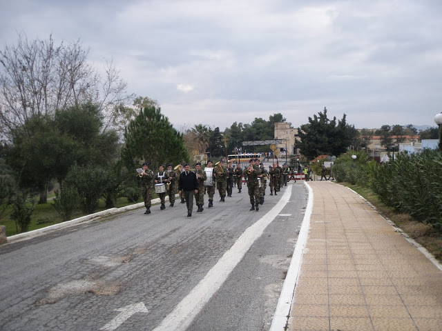 Με επίδοση ξιφών ολοκληρώθηκε ο διήμερος εορτασμός στο 282 Μ/Κ ΤΕ της ΚΩ (Φωτορεπορτάζ) - Φωτογραφία 21