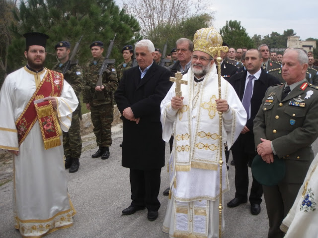 Με επίδοση ξιφών ολοκληρώθηκε ο διήμερος εορτασμός στο 282 Μ/Κ ΤΕ της ΚΩ (Φωτορεπορτάζ) - Φωτογραφία 26