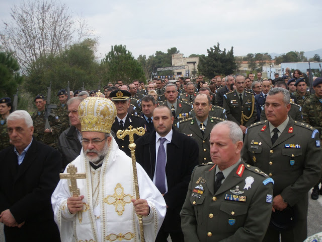 Με επίδοση ξιφών ολοκληρώθηκε ο διήμερος εορτασμός στο 282 Μ/Κ ΤΕ της ΚΩ (Φωτορεπορτάζ) - Φωτογραφία 29