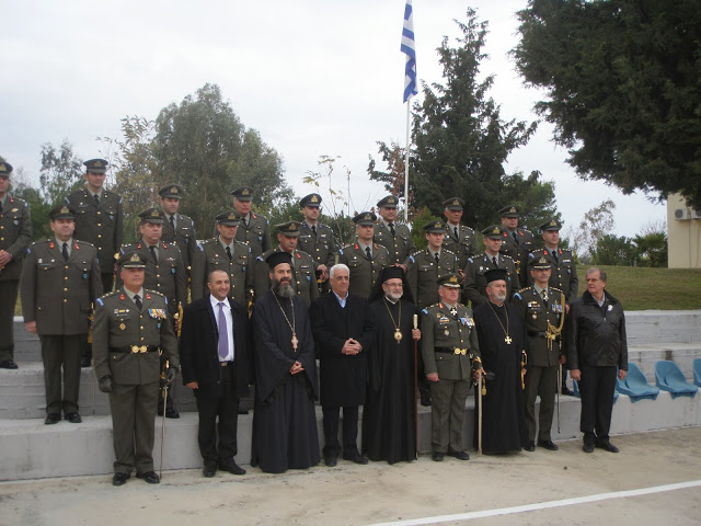 Με επίδοση ξιφών ολοκληρώθηκε ο διήμερος εορτασμός στο 282 Μ/Κ ΤΕ της ΚΩ (Φωτορεπορτάζ) - Φωτογραφία 85