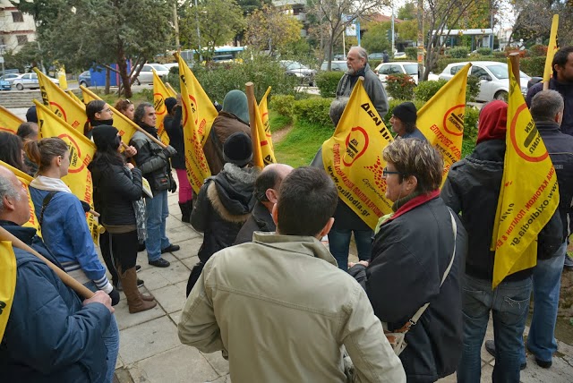 Μεγάλη νίκη του Κινήματος Δεν Πληρώνω - Το φως ξανά στο σπίτι της κ. Ευγενίας μετά από 3,5 χρόνια - Φωτογραφία 11