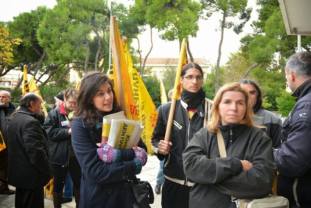 Μεγάλη νίκη του Κινήματος Δεν Πληρώνω - Το φως ξανά στο σπίτι της κ. Ευγενίας μετά από 3,5 χρόνια - Φωτογραφία 8