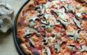 Η συνταγή της ημέρας: Πίτσα με σπέσιαλ με κιμά