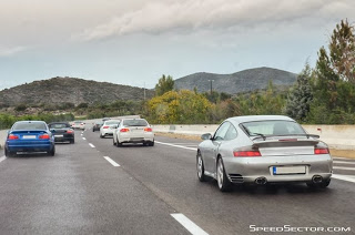 ΒΙΝΤΕΟ+PHOTOS+SpeedSector.com: Μια υπέροχη βόλτα με 40 ακριβά και γρήγορα αυτοκίνητα στην κοσμοπολίτικη Αράχωβα! - Φωτογραφία 10