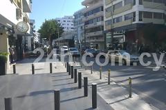 Οι Κύπριοι ξεχάσαν για λίγο την κρίση και το έριξαν στα ψώνια