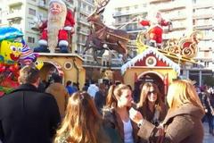 Πάτρα: Eορταστική ατμόσφαιρα στο κέντρο την Κυριακή - Δείτε φωτο
