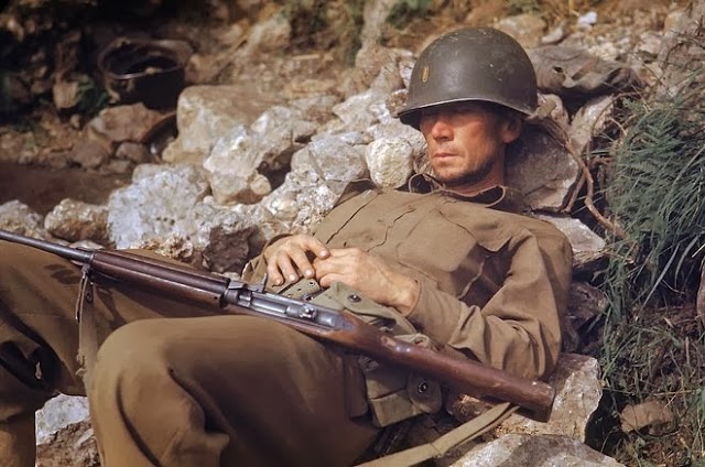 Β' Παγκόσμιος Πόλεμος: Σπάνιες φωτογραφίες από την απόβαση στην Ιταλία - Φωτογραφία 5