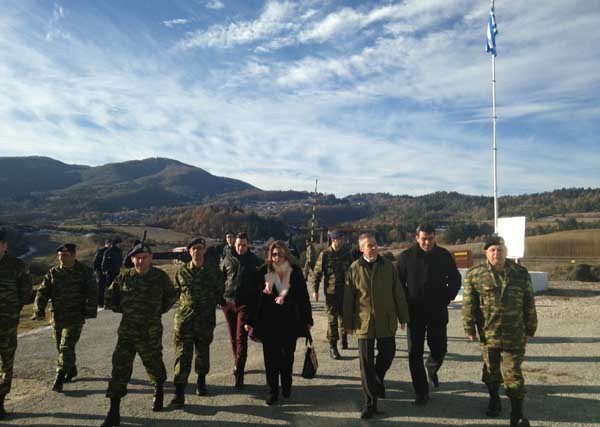 Ο υφυπουργός Εθνικής Άμυνας κ. Αθανάσιος Δαβάκης στην Καστοριά (φωτογραφίες) - Φωτογραφία 2