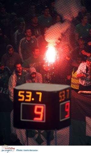 Εικόνες από το ΟΑΚΑ στο ντέρμπι Παναθηναϊκού με τον Ολυμπιακό - Φωτογραφία 9