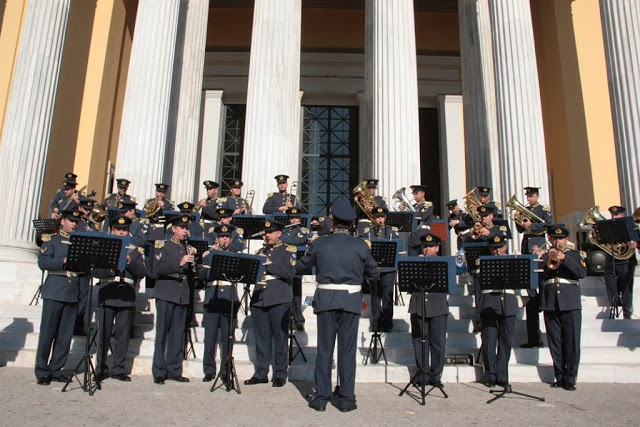 ΣΥΝΑΥΛΙΑ-ΕΠΙΔΕΙΞΗ ΤΩΝ ΣΤΡΑΤΙΩΤΙΚΩΝ ΜΟΥΣΙΚΩΝ ΣΤΟ ΖΑΠΠΕΙΟ - Φωτογραφία 4