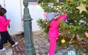 Στόλισαν το Χριστουγεννιάτικο δένδρο τα παιδιά του Νηπιαγωγείου και του δημοτικού σχολείου στη πλατεία του Τρικόρφου - Φωτογραφία 4