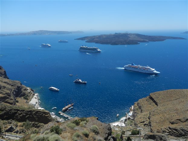 Τράπεζα της Ελλάδος: Ο τουρισμός έσπασε εφέτος όλα τα ρεκόρ - Φωτογραφία 1