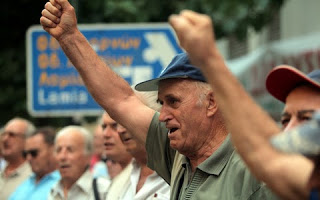 Σύνταξη στα 68 για τους Ελληνες από το 2030 - Φωτογραφία 1