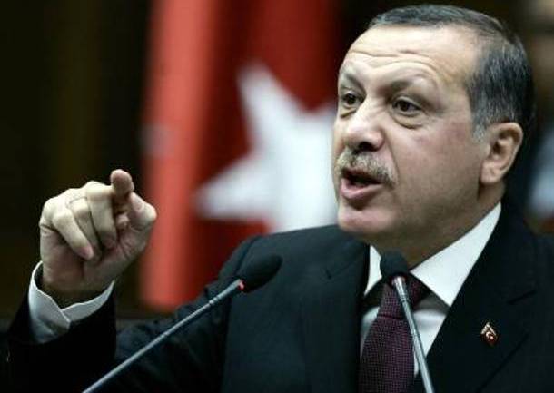 Ραγδαίες εξελίξεις στην Τουρκία - Υπουργός που παραιτήθηκε καίει τον Ερντογάν: Αυτός έδινε οδηγίες για το σκάνδαλο - Φωτογραφία 1