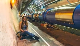 Ελληνίδα φωτογραφίζει την καρδιά του CERN - Φωτογραφία 1