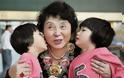 Μια 60χρονη Κινέζα γέννησε δίδυμα