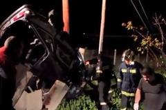 Τραγωδία ανήμερα Χριστουγέννων στην Πατρών-Πύργου - Νεκρός 18χρονος σε τροχαίο, σοβαρά ο πατέρας του: «Είναι μαζί μου ένα παλικάρι αλλά δεν το ακούω»