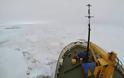 Ρωσικό πλοίο κόλλησε στους πάγους της Ανταρκτικής - Φωτογραφία 1