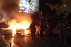 Πεδίο μάχης η πλατεία Ταξίμ