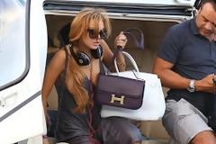 Lindsay Lohan... πήγε για βόλτα με ελικόπτερο και έκανε αποκαλύψεις
