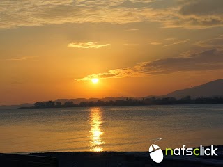 Χριστουγεννιάτικο ηλιοβασίλεμα από τη Ναύπακτο - Φωτογραφία 2