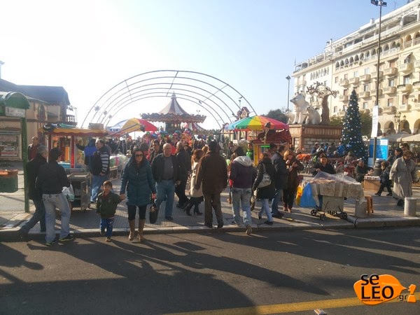 Γέμισε μουσικές, χρώματα και κόσμο το κέντρο της Θεσσαλονίκης [Photos] - Φωτογραφία 6