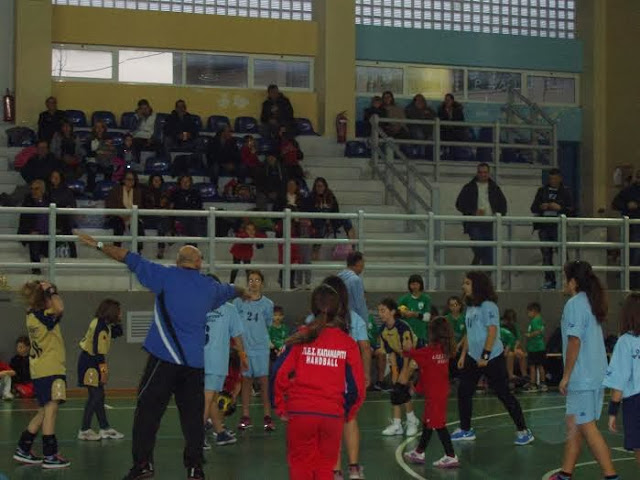 Χριστουγεννιάτικο τουρνουά χάντμπολ Α.Ο. Άνοιξης - Φωτογραφία 3