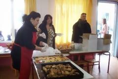 Γιορτές Αλληλεγγύης από τον Σύλλογο Ηπειρωτών Αρτέμιδος - Φαγητό για όλους τους συνανθρώπους μας που έχουν ανάγκη