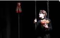 Παρατείνονται οι παραστάσεις του Μόνος με τον Άμλετ στο Δημοτικό θέατρο Απόλλων της Πάτρας - Τιμές εισιτηρίων - Φωτογραφία 1
