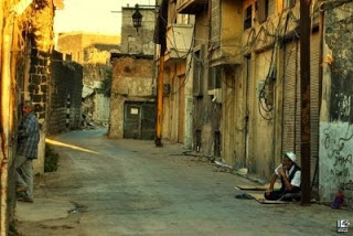 Αχτίδα ελπίδας στη Συρία; Ανακωχή ορόσημο Ασάντ και αντιπολίτευσης σε πολιορκημένη πόλη - Φωτογραφία 1