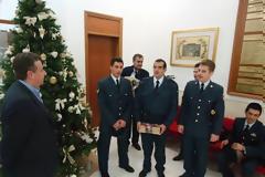 Πρωτοχρονιάτικα κάλαντα στην Περιφέρεια και επίσκεψη στην παραδοσιακή «βαρέλα» στο ιστορικό κέντρο του Ηρακλείου