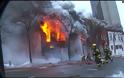 Έκρηξη και πυρκαγιά σε κτίριο στη Μινεάπολη