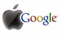 Google εναντίον Apple: Μονομαχία γιγάντων για την πίτα των 80 εκατ. οχημάτων